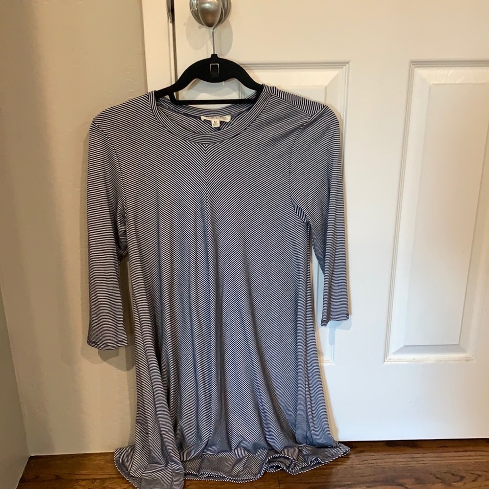 Mid sleeve dress/coverup